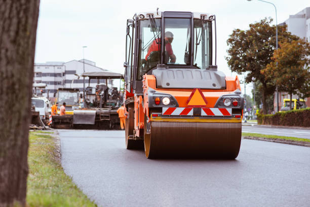 Best Local Driveway Pavers  in Solomon, KS