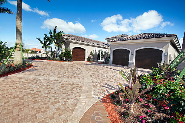 Best Commercial Driveway Pavers  in Solomon, KS